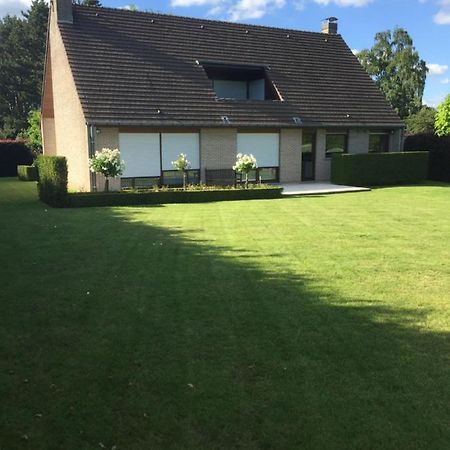 Artemis Ronse Exterior photo